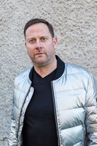 Portrait photo of Prof. Björn Dahlem