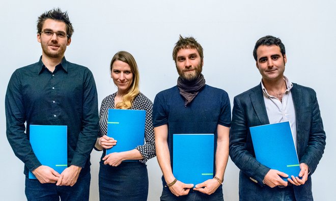 Die Preisträger: Alexander Hollberg, Anne Brannys, Bernhard Bittorf und Pablo Arboleda Gàmez. (Bauhaus-Universität Weimar, Fotograf: Henry Sowinski)
