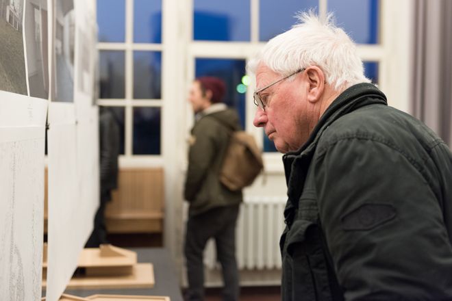 Impressionen von der Ausstellung (Foto: Tobias Adam)