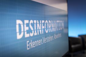 © BMFTR / Bundesfoto / Christina Czybik