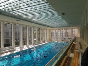 Stadtbad in Zürich, saniert von Ernst Niklaus Fausch Partner AG (Copyright: Wüstenrot Stiftung, Foto: René Hartmann) Stadtbad in Zürich, saniert von Ernst Niklaus Fausch Partner AG (Copyright: Wüstenrot Stiftung, Foto: René Hartmann)