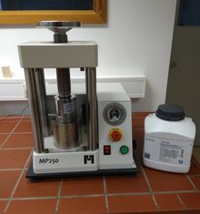Tablettenpresse MP250