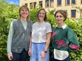 Teilprojektteam Mobilität v.l.n.r.: Kathrin Hassel, Lena Vogt, Volga Arkhipava Teilprojektteam Mobilität v.l.n.r.: Kathrin Hassel, Lena Vogt, Volga Arkhipava