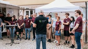 Der Förderpreis »thomas zement« wird jährlich für herausragende Abschlussarbeiten an Studierende der Baustoffingenieurwissenschaft vergeben. Foto: Jan Mielke