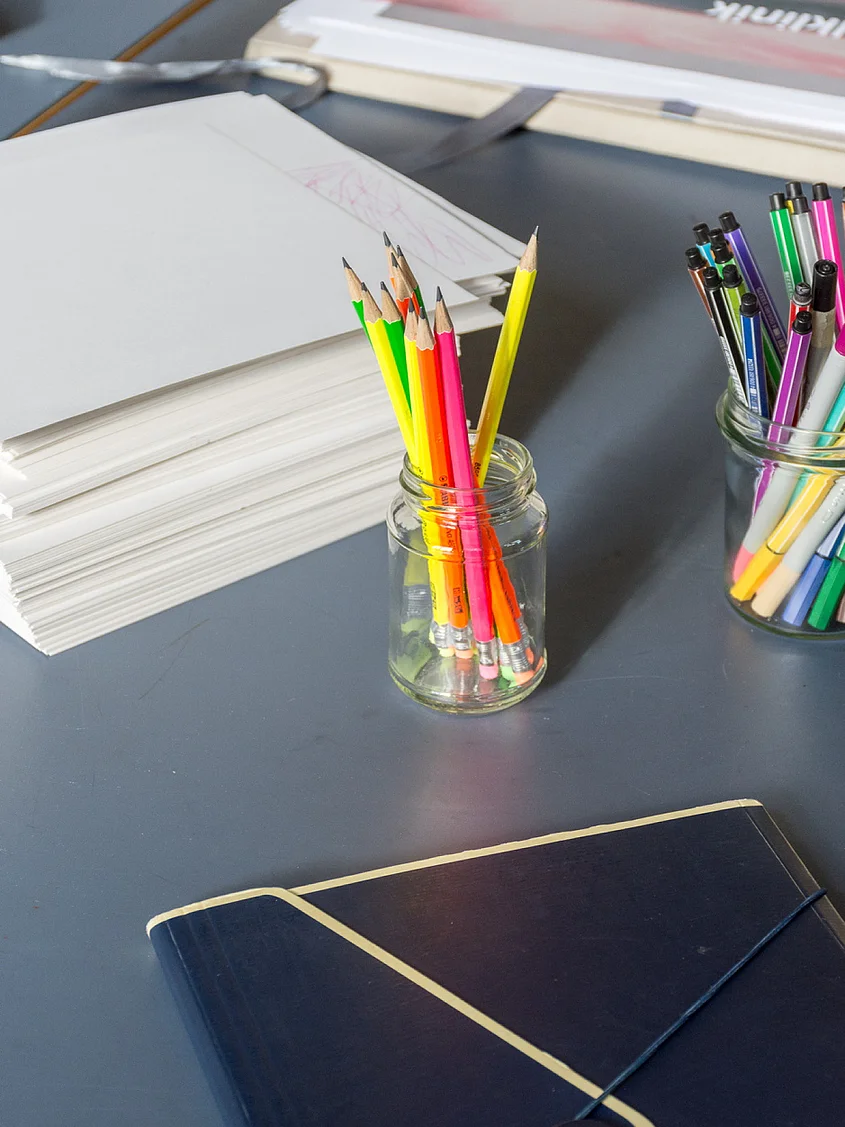 Stift, Bleistift, Bunt, Mappe, Papier, Stapel, Schreibwaren, Schreibtisch