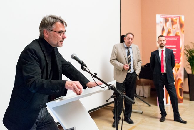 Prof. Dr. Hans-Rudolf Meier bei seinem Vortrag mit dem Titel »Welche Denkmale welcher Moderne?«.