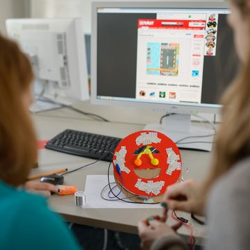 Zum Zukunftstag für Mädchen und Jungen am 28. April 2016 sind Schülerinnen und Schüler in die Labore, Werkstätten und Medienpools der Bauhaus-Universität Weimar herzlich eingeladen. Quelle: Bauhaus-Universität Weimar, Foto: Candy Welz