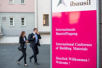 Sustainable Building Materials Core Focus at 21st Baustofftagung (ibausil) in Weimar Photo: Thomas Müller