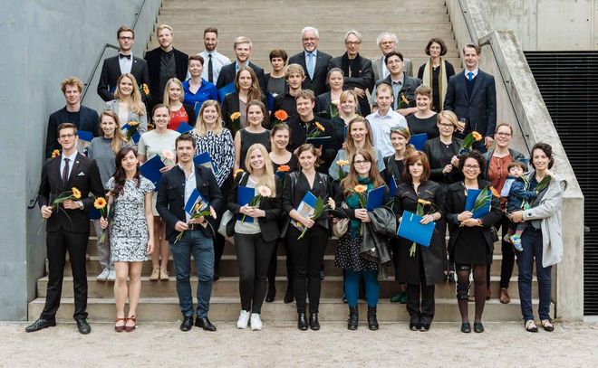 36 der insgesamt 54 mit einem Stipendium ausgezeichneten Studierenden, Alumni, Promovierenden und Postdocs (alle Fotos: Henry Sowinski)