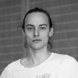 Schwarz-weiß-Portrait von Alexandru Șalariu