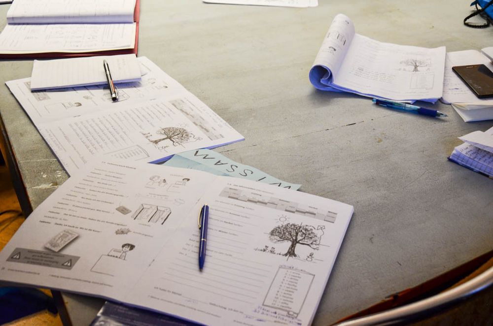 Mit dem Tannhauser-Modell, das speziell für Asylbewerber entwickelt wurde, werden die ersten Schritte in die deutsche Sprache gemacht.  (Foto: Anne-Marie Holze)