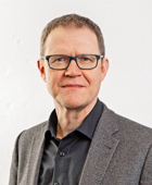 Porträtfoto von Prof. Dr. Jörg Paulus, aufgenommen von Guido Werner