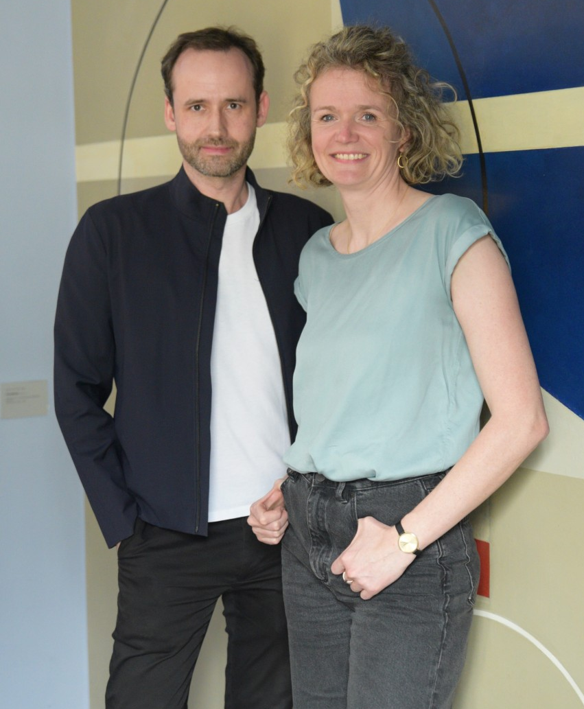 Foto mit Ronny Schüler und Caroline Wick von der Beschwerdestelle