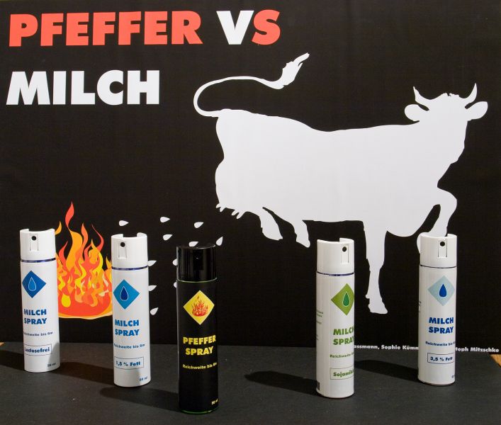File:826 MilkvsPepperSpray 20100718 3821.jpg