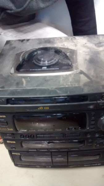 File:CDplayer1.png