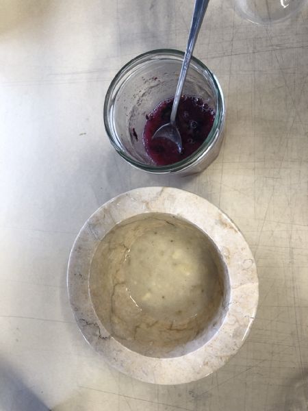 File:DNA Extraction Banana-blueberry.jpg