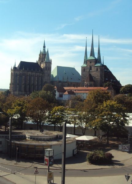 File:Dom3.jpg