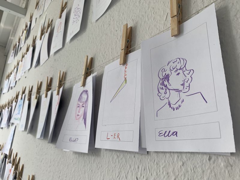 File:Ella06.jpg