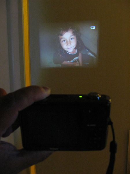 File:Example portable projection taken from en wiki Handheld projector 2014 cb.jpg