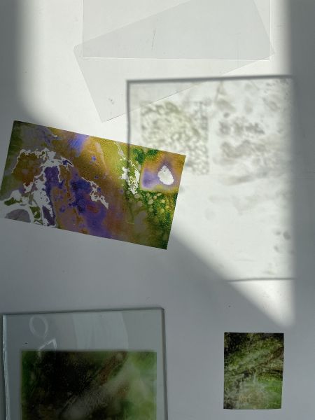 File:Glass print.jpg