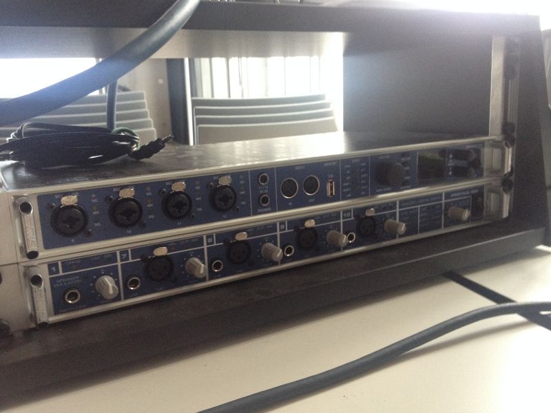 File:RME Fireface UFX und 800 front.JPG