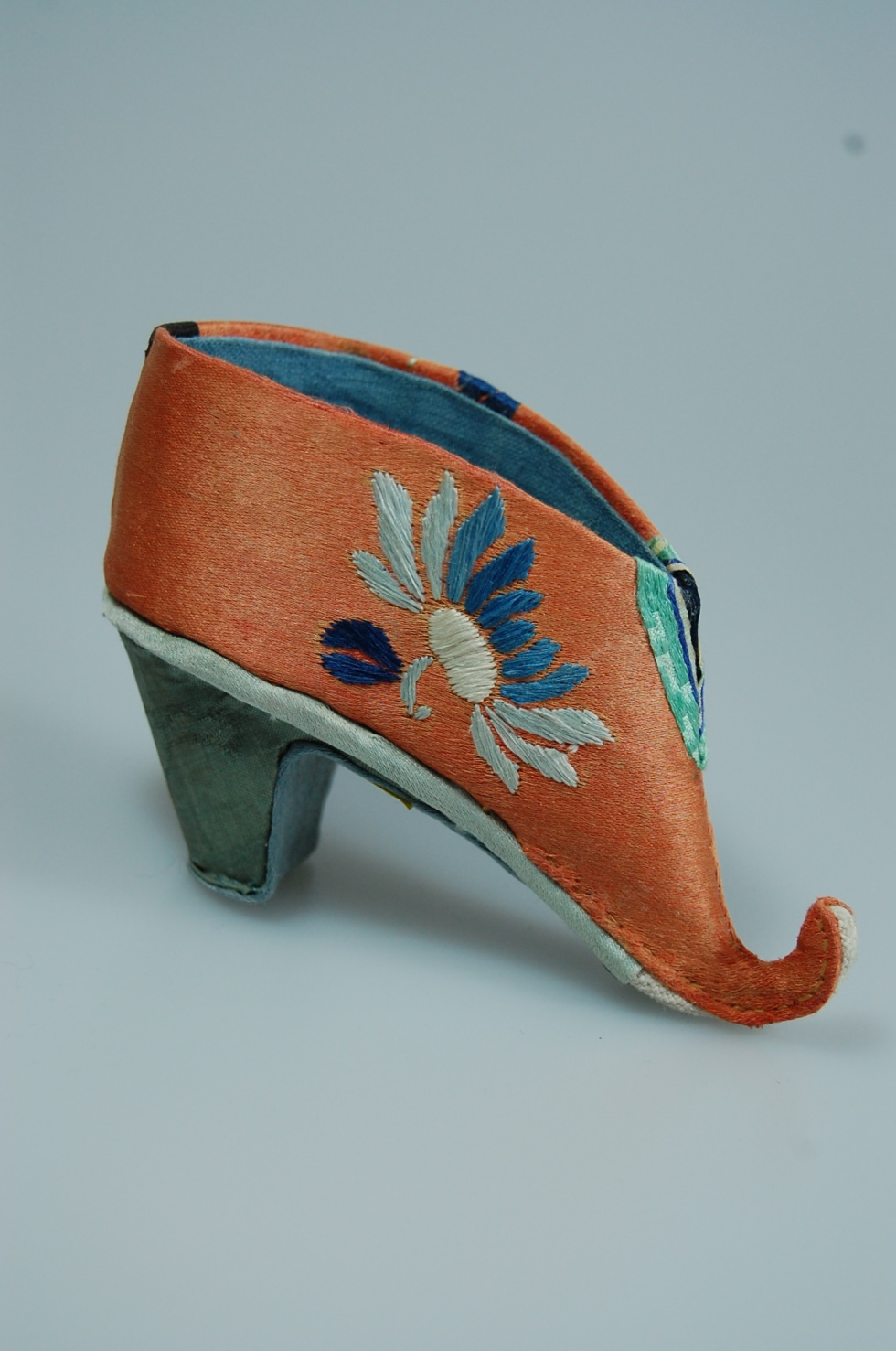 Chinesischer Gin Lien Schuh