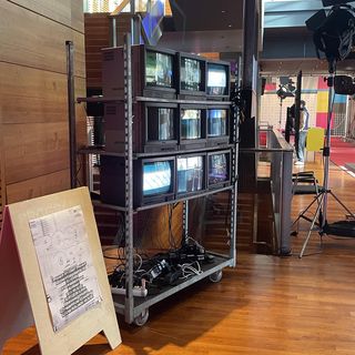 Installation in der Kongresshalle Weimar / Maxima Rossa