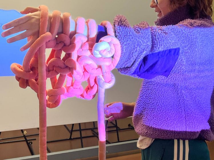 © Textil - Hand - wert